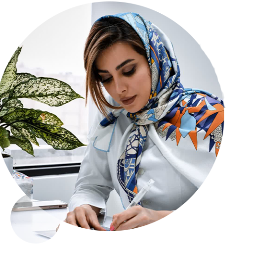 متخصص چشم کرج دکتر مینا اوجانی